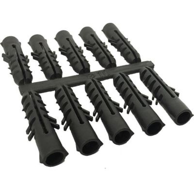 Univerzální hmoždinky